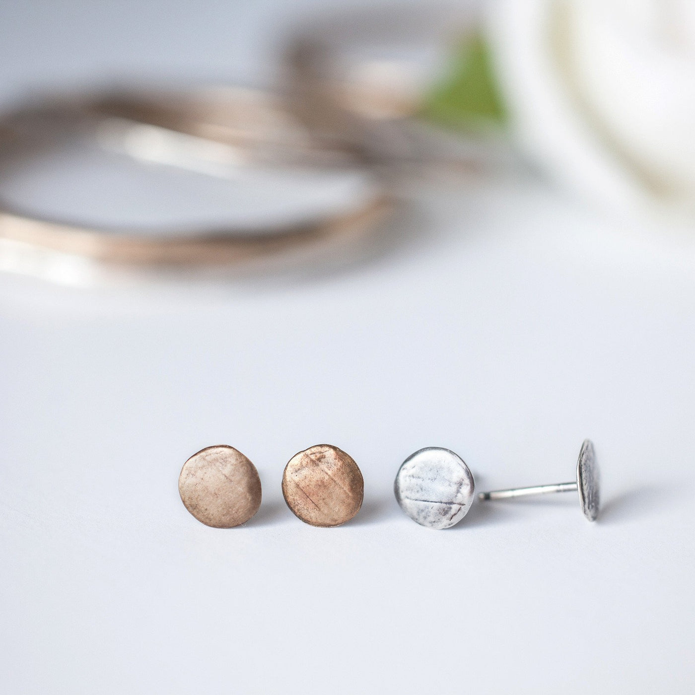 Earrings_Simple_Jewelry_Effortless_Style_Stud_Sterling_Circle_Small